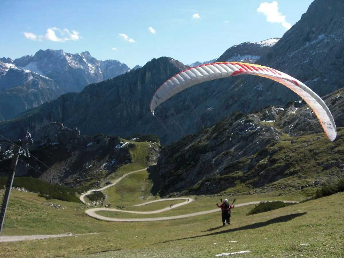 Alpenkette Apartment Garmisch-Partenkirchen
