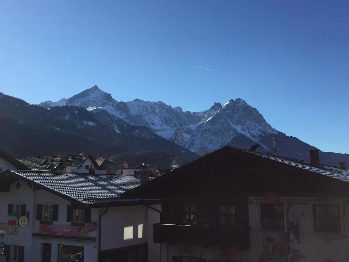 Alpenkette Apartment Garmisch-Partenkirchen